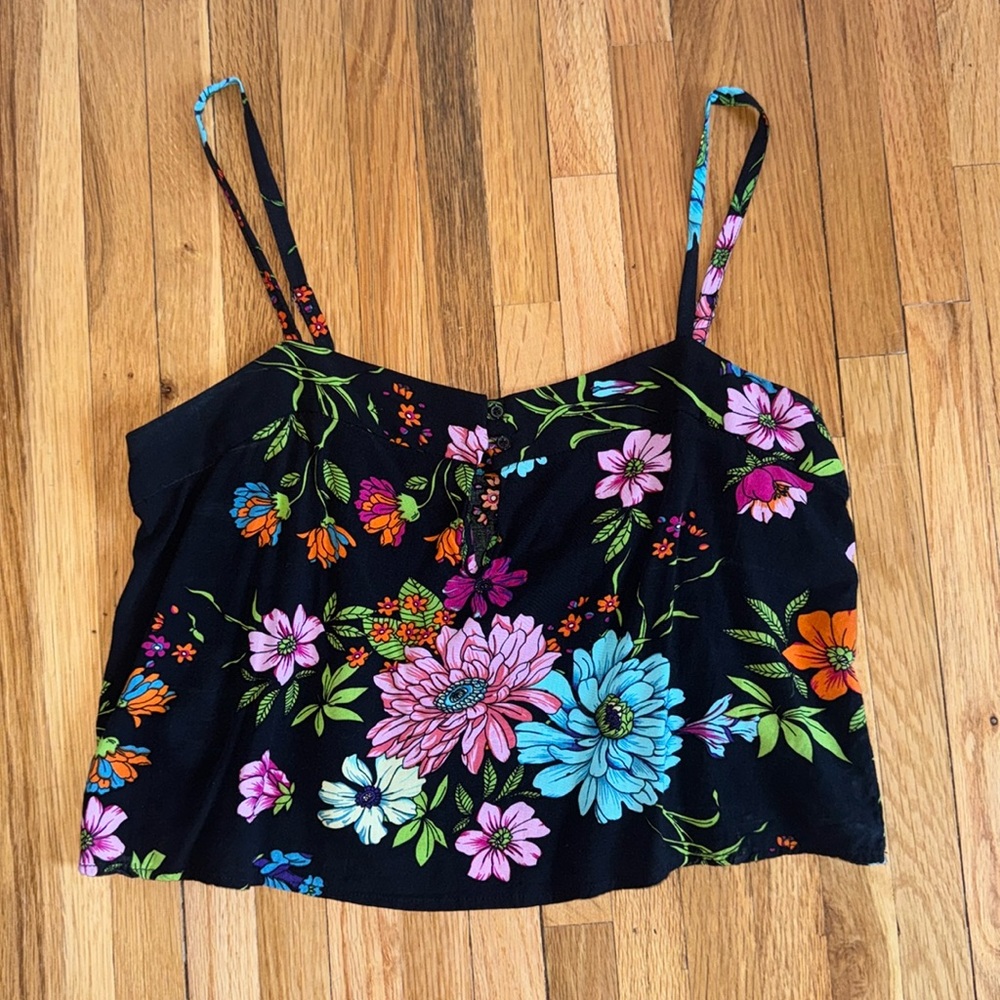 Floral Spaghetti Crop Top with Keyhole